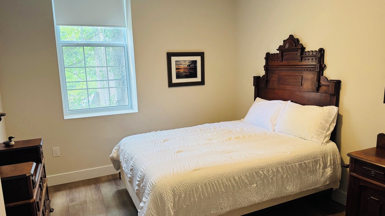 Photo of Bedroom in Burk's Falls