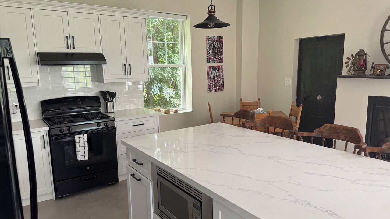 Photo of Kitchen in Burk's Falls