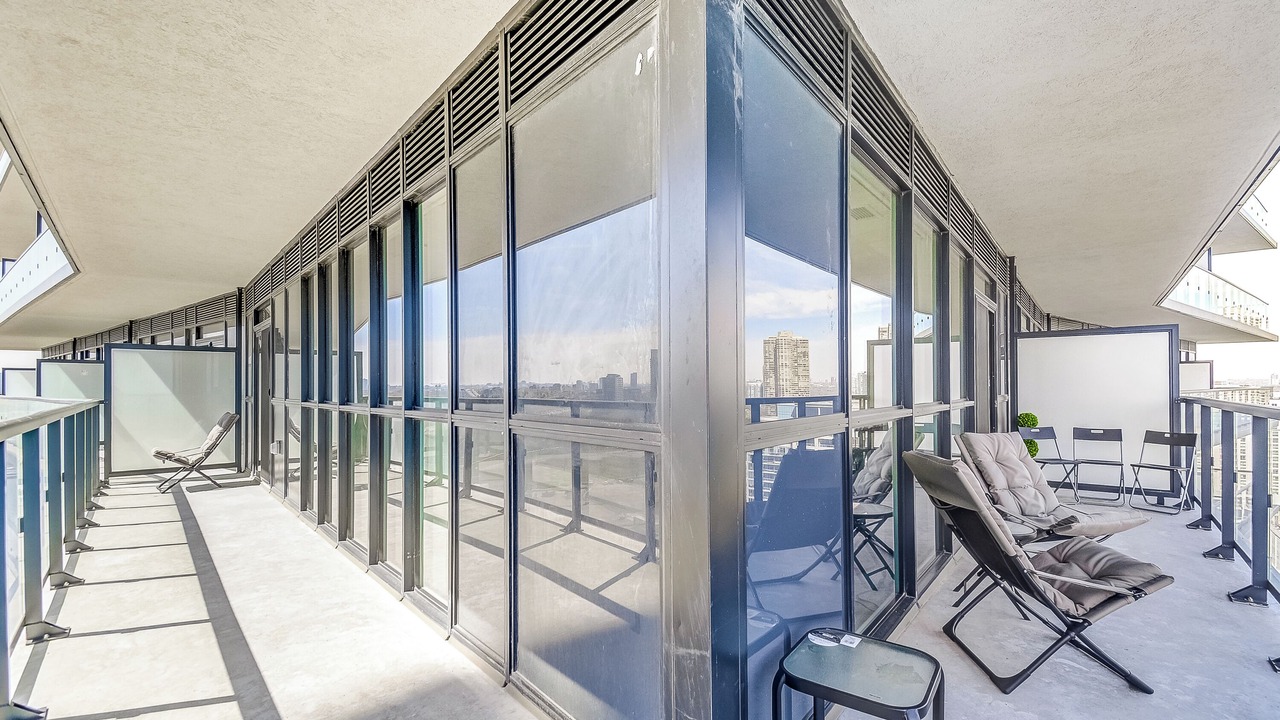 Photo of Patio Balcony in Humber Bay Shores