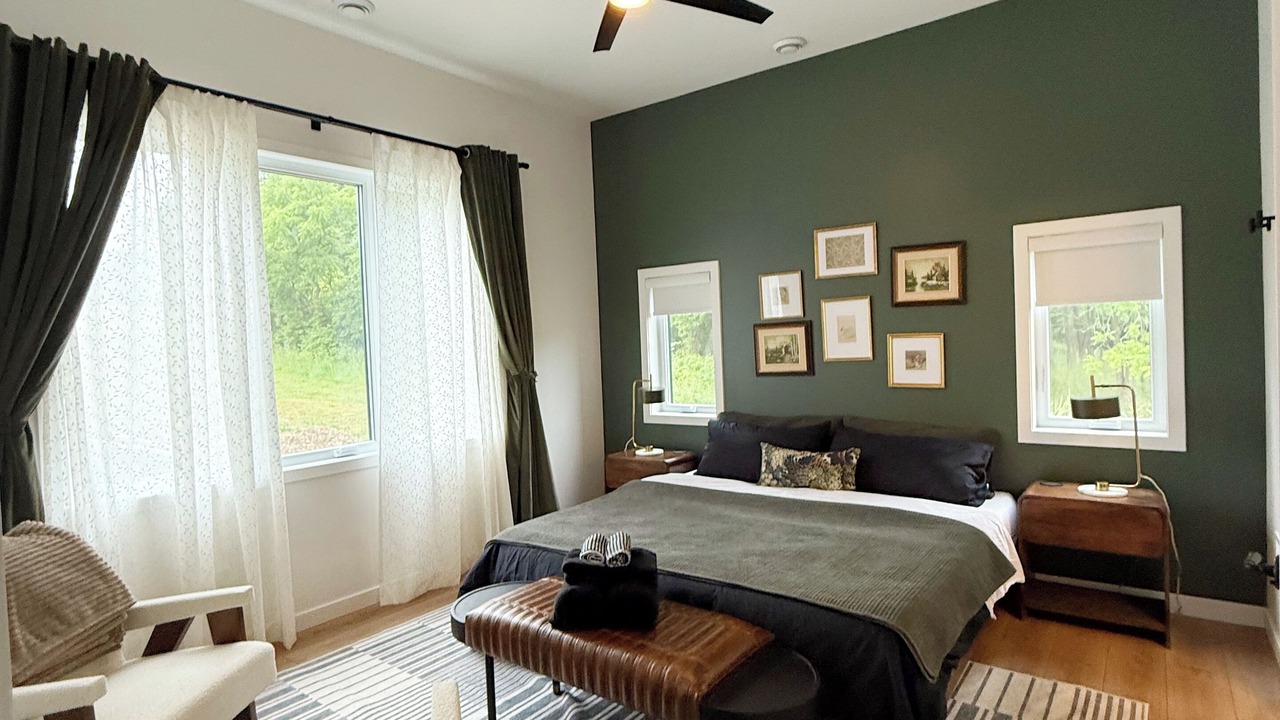 Photo of Bedroom in Greater Napanee
