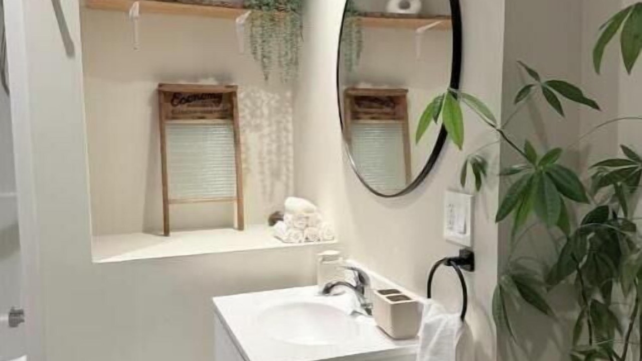 Photo of Bathroom in Otter Point
