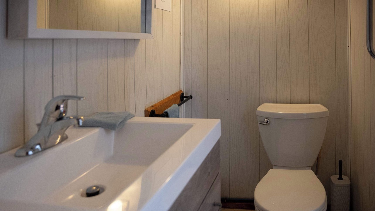 Photo of Bathroom in Tobermory