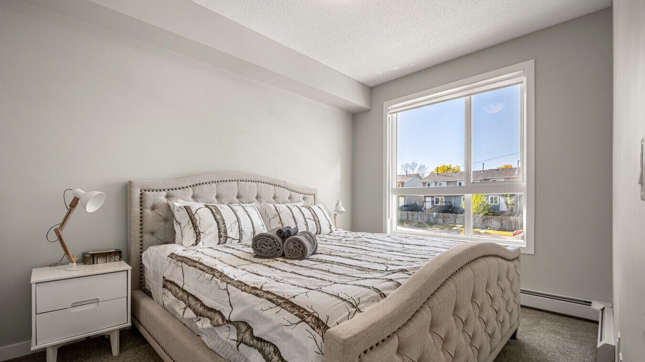Photo of Bedroom in Inglewood