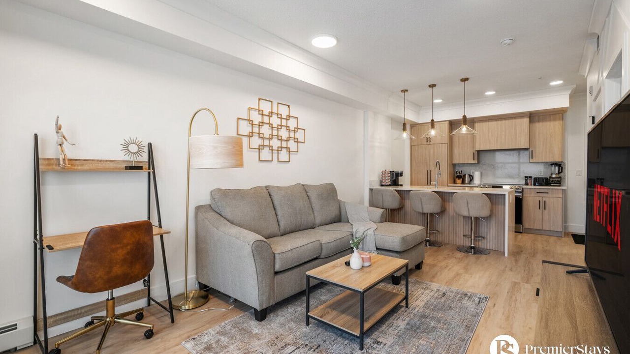 Photo of Livingroom in Currie Barracks