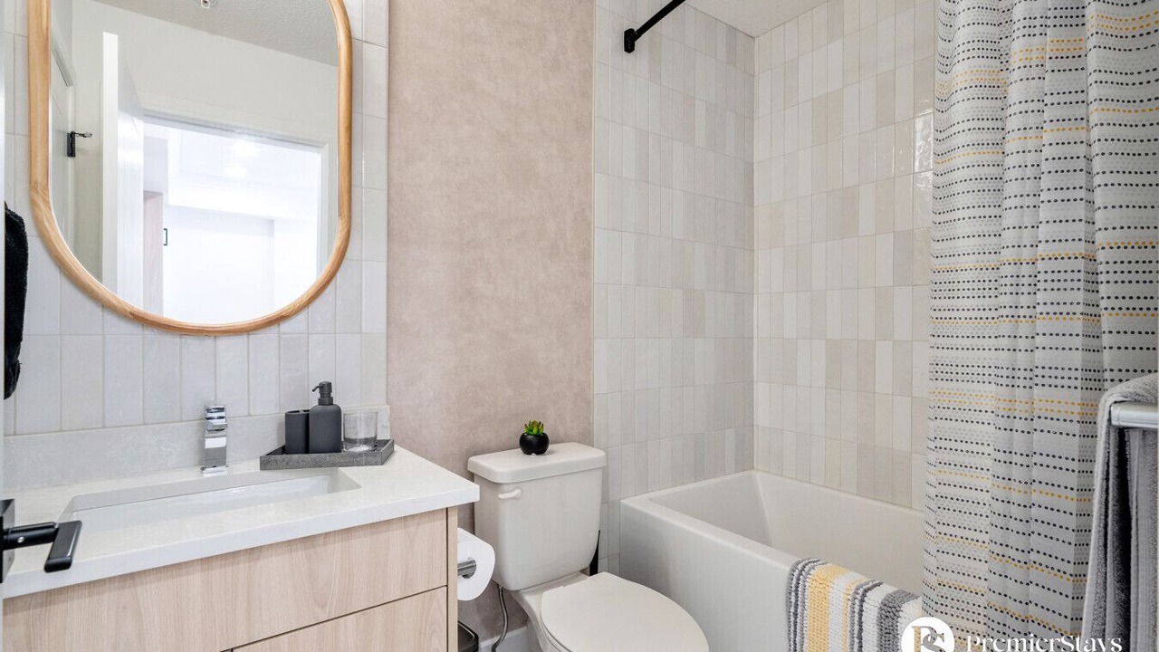 Photo of Bathroom in Currie Barracks