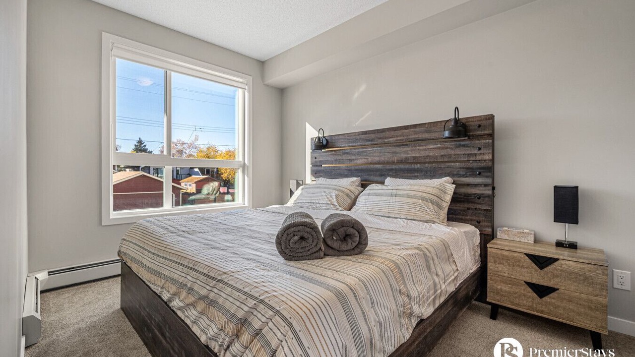 Photo of Bedroom in Inglewood