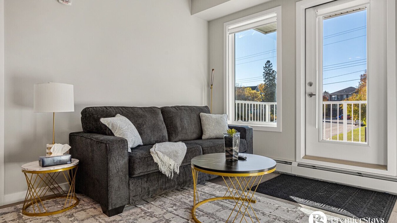 Photo of Livingroom in Inglewood