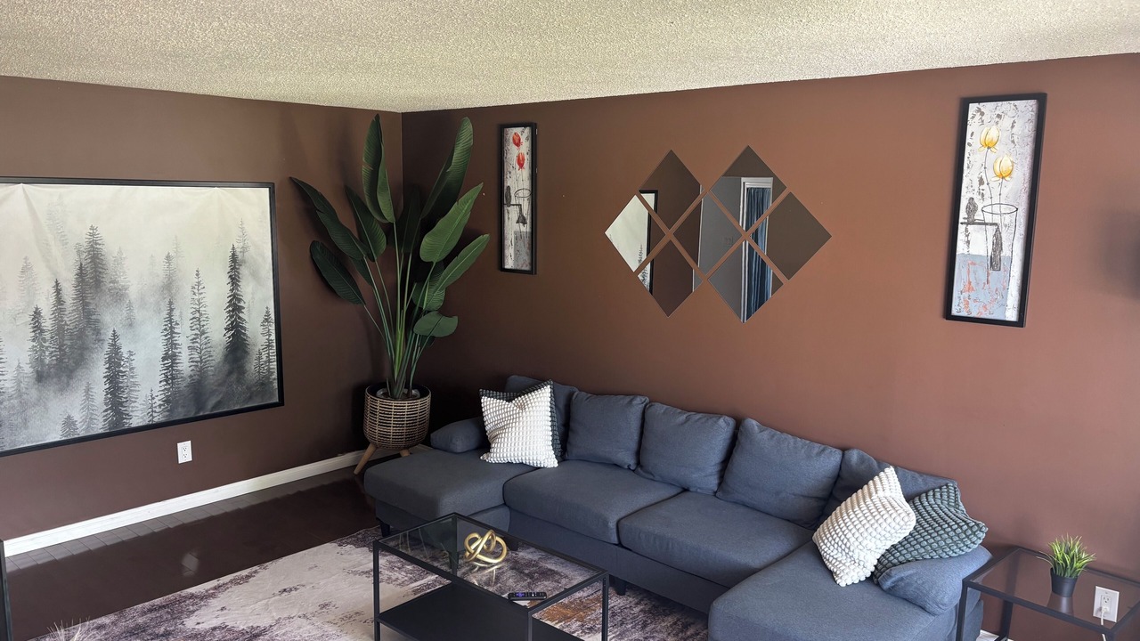 Photo of Livingroom in Winnipeg