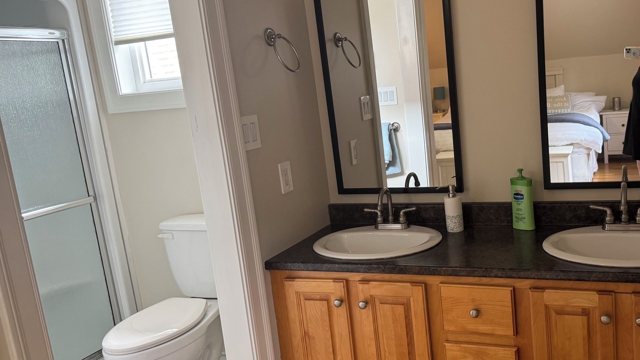 Photo of Bathroom in Black Rock