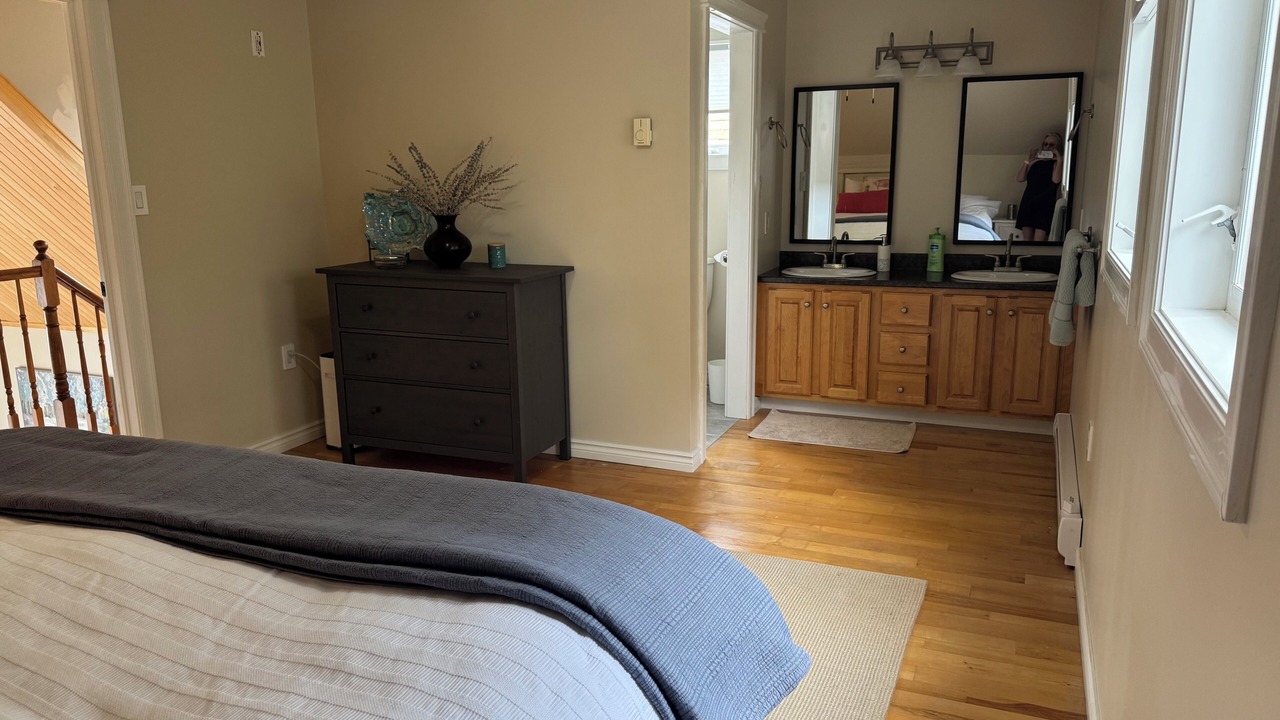 Photo of Bedroom in Black Rock