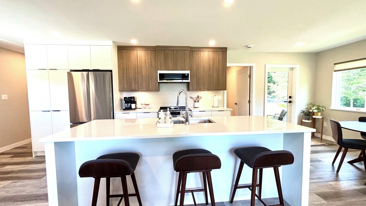 Photo of Kitchen in Sliammon