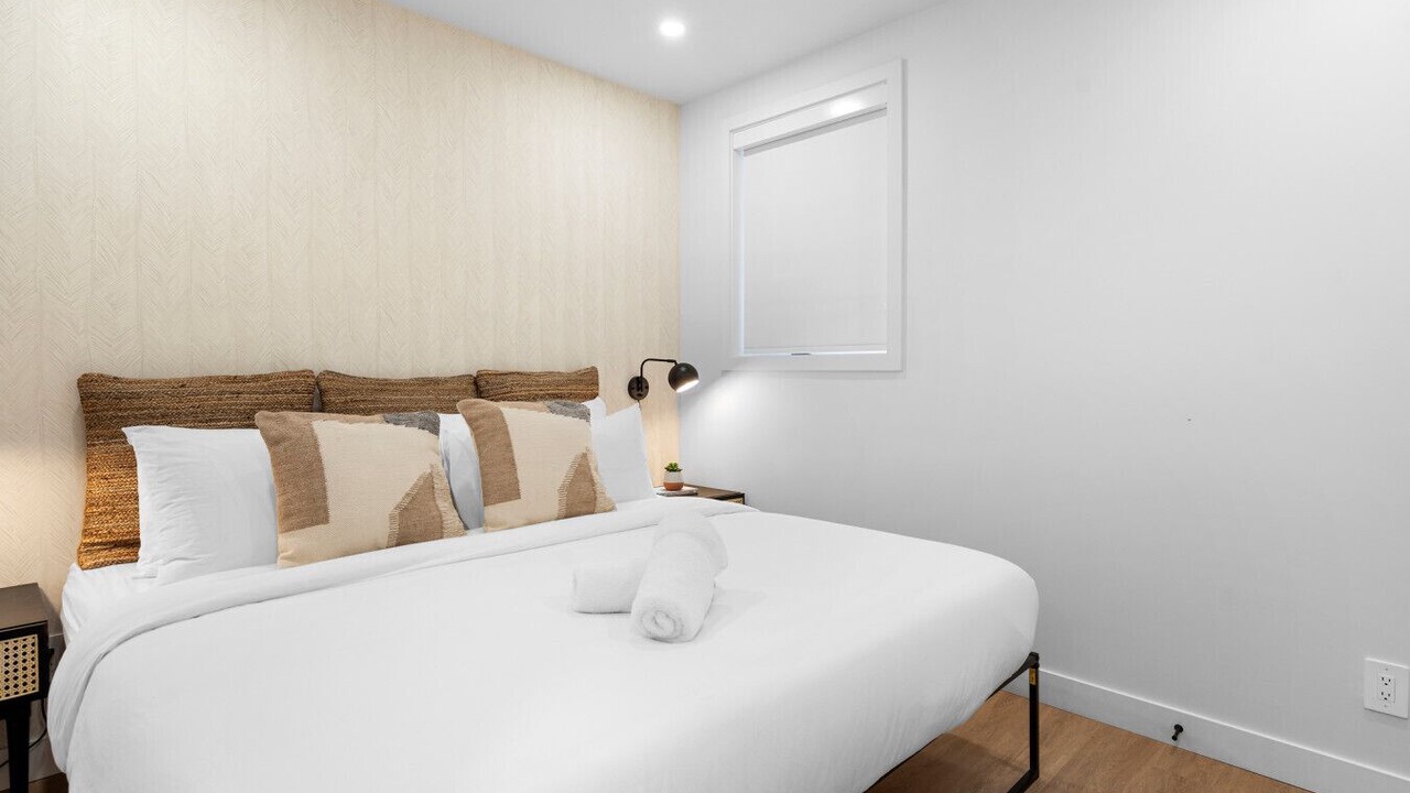 Photo of Bedroom in Plateau Mont Royal