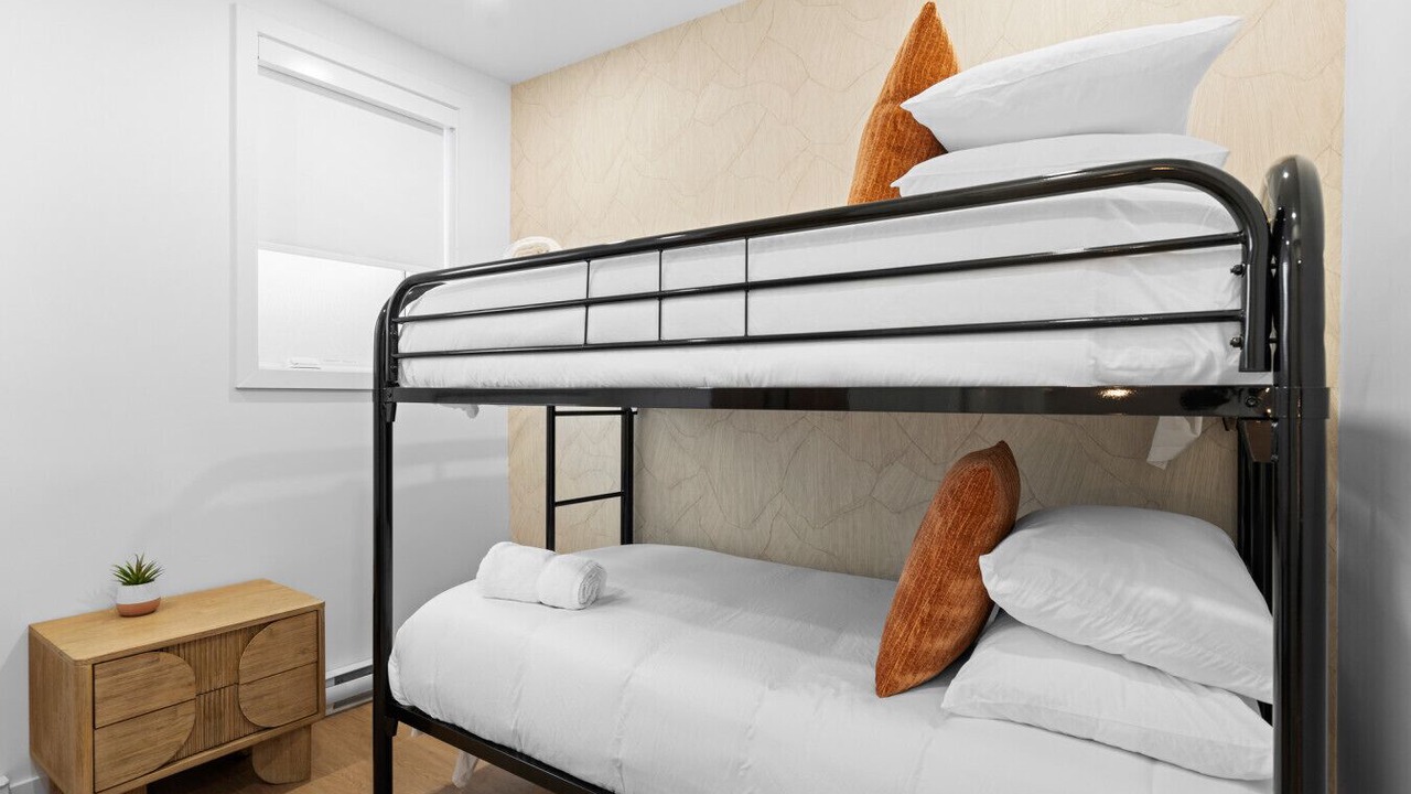 Photo of Bedroom in Plateau Mont Royal