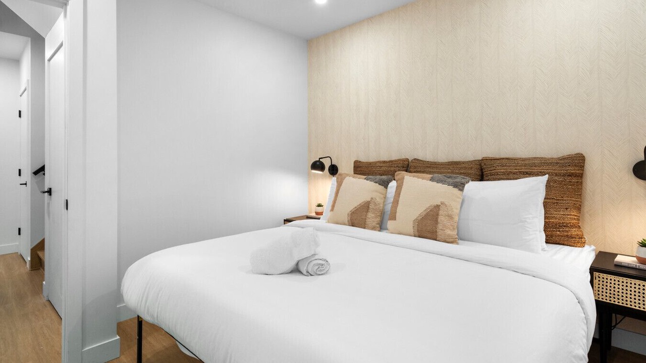 Photo of Bedroom in Plateau Mont Royal