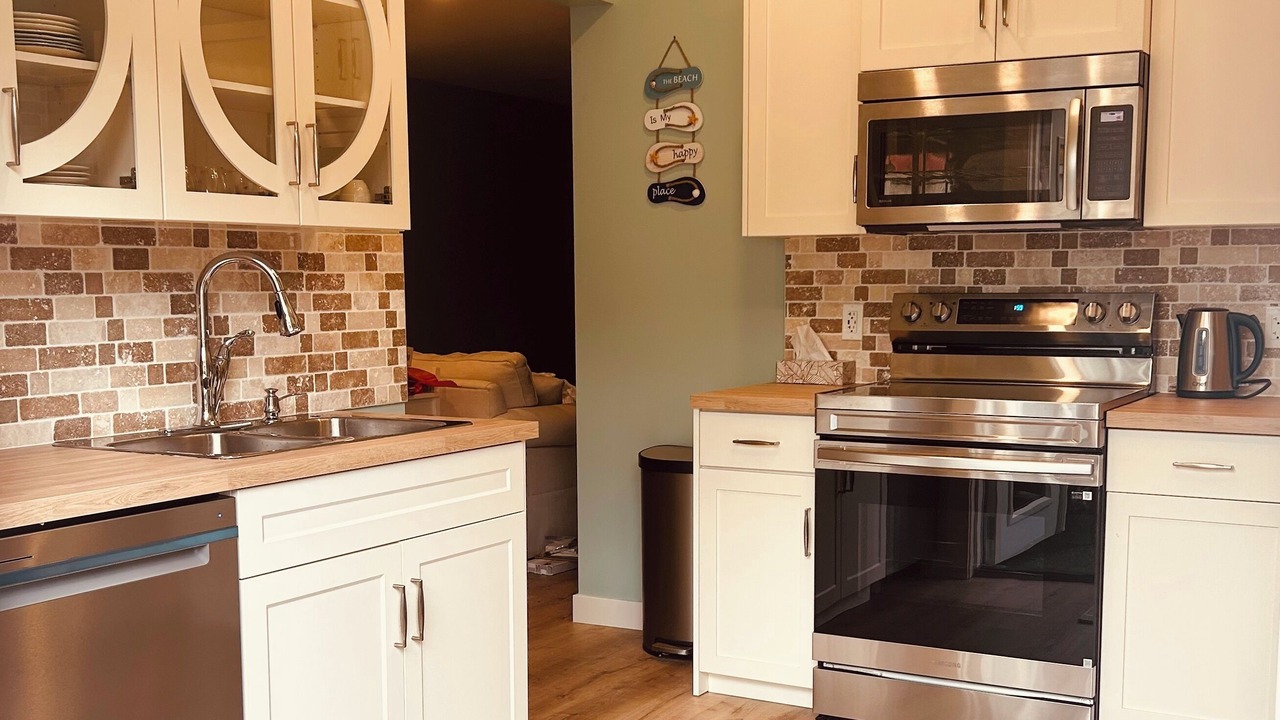 Photo of Kitchen in Christina Lake