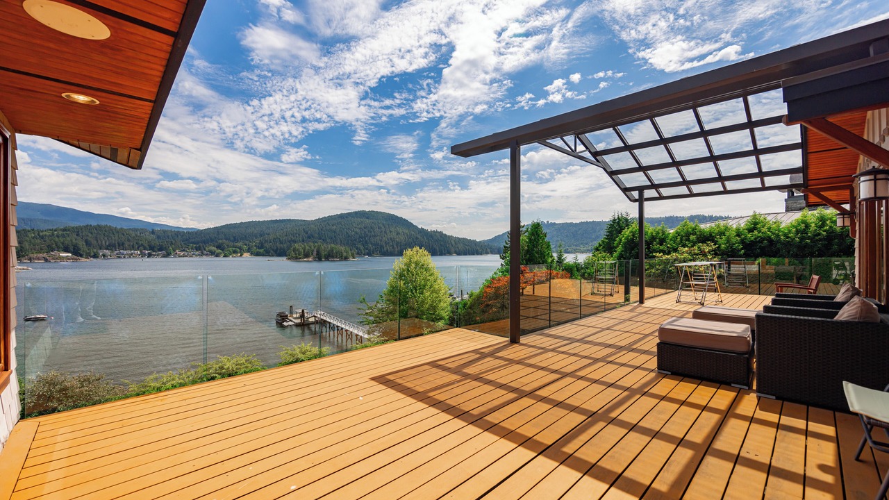 Photo of Patio Balcony in Dollarton
