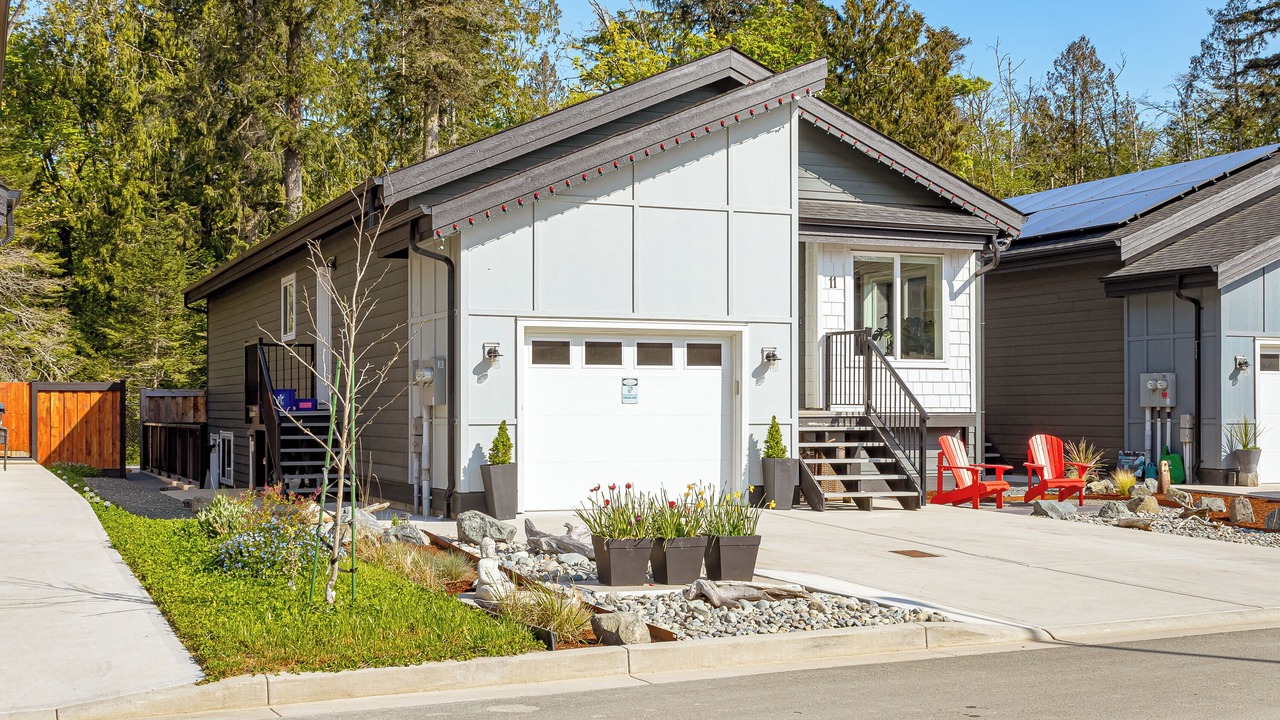 Photo of Outdoor in Saanichton