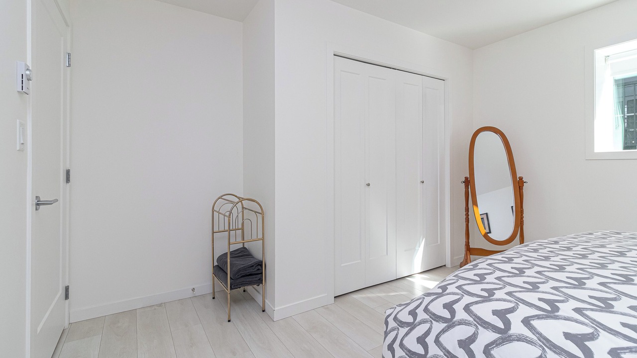 Photo of Bedroom in Saanichton