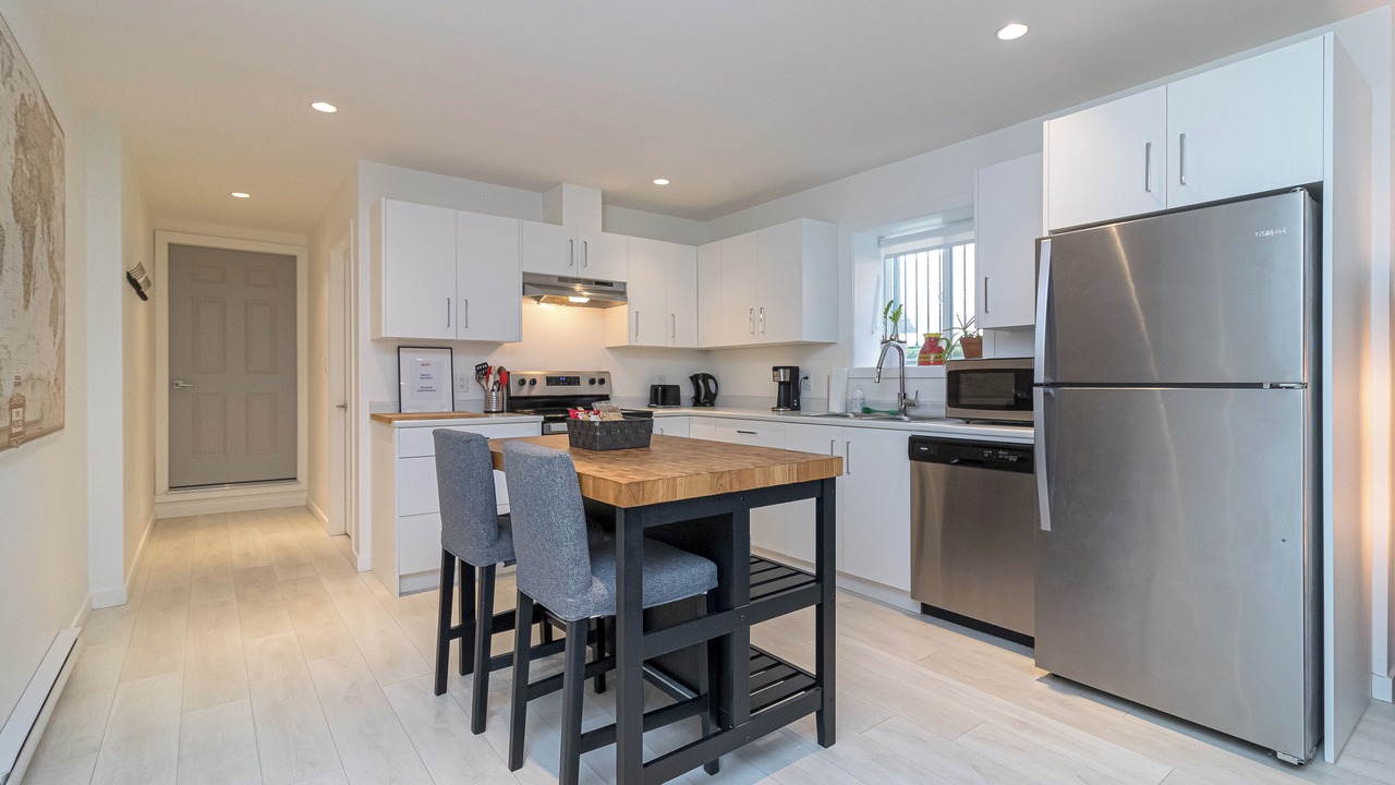 Photo of Kitchen in Saanichton