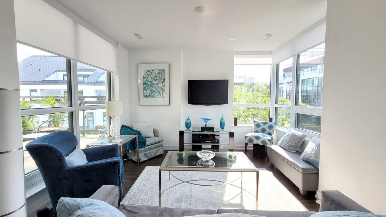 Photo of Livingroom in Innisfil
