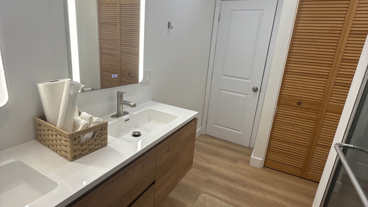 Photo of Bathroom in Ottawa Division