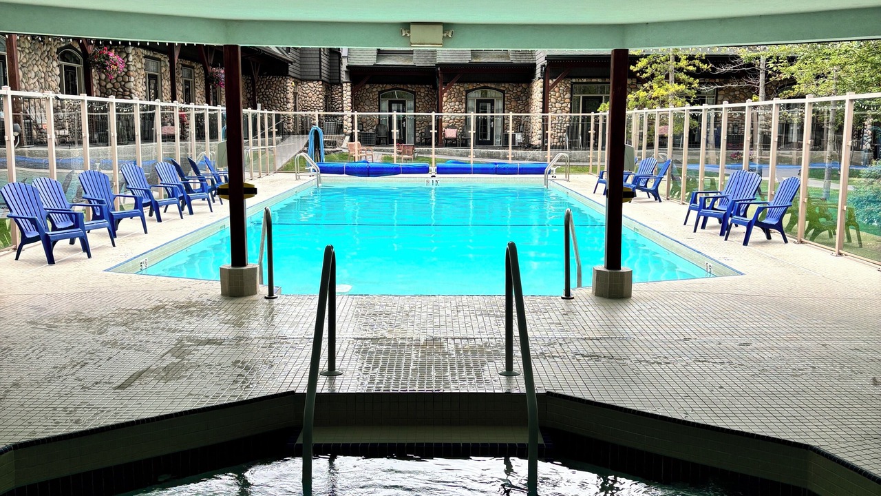 Photo of Outdoor in Cougar Creek