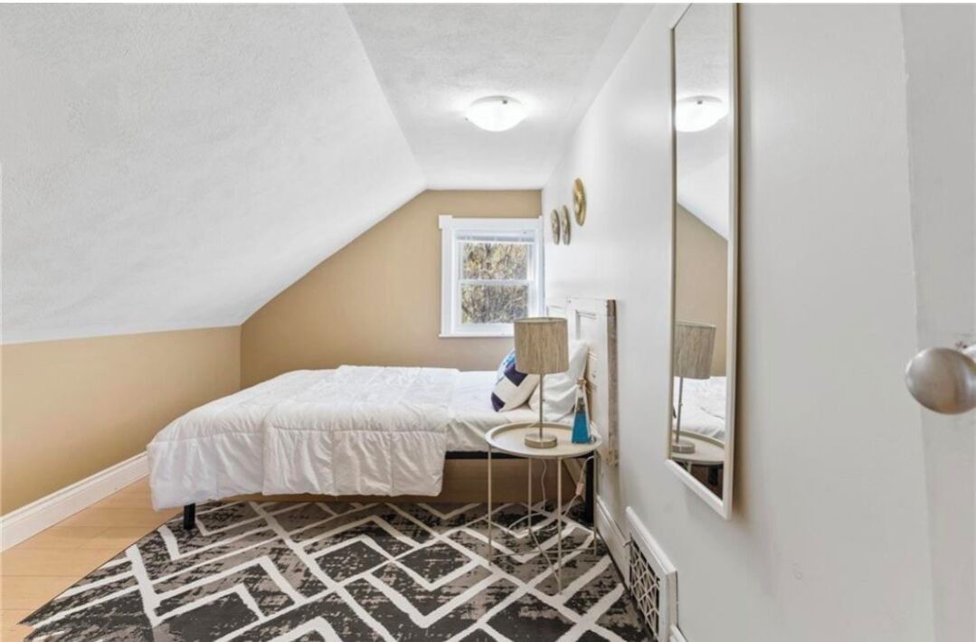 Photo of Bedroom in Chatsworth