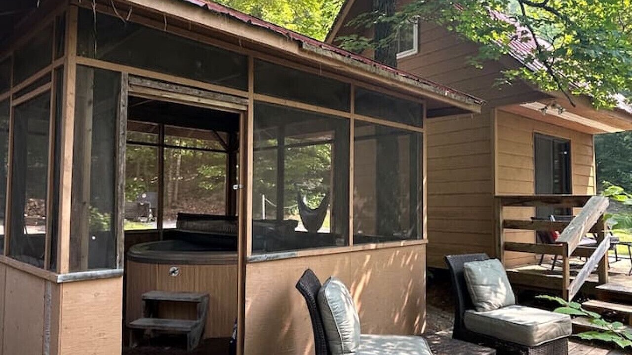 Photo of Patio Balcony in Otter Lake