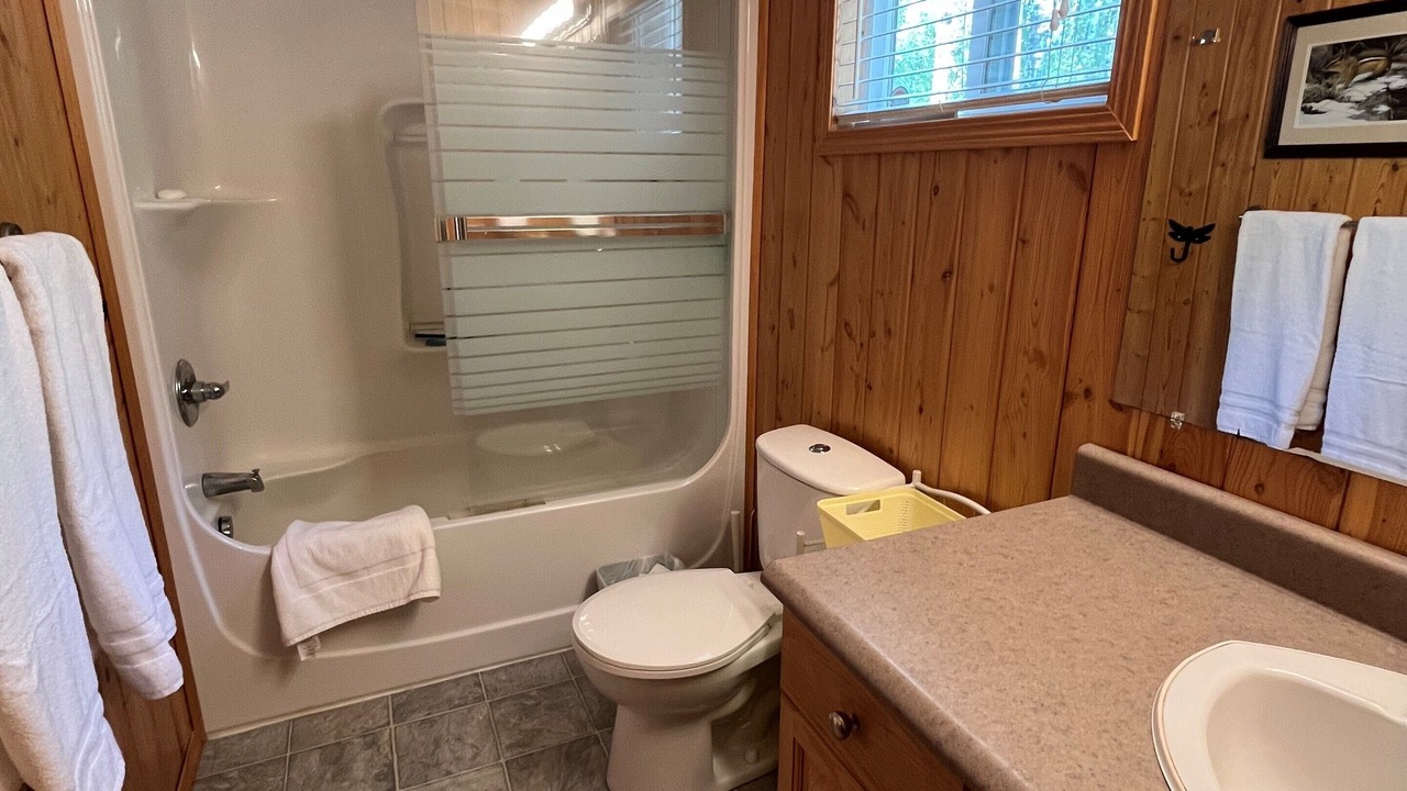 Photo of Bathroom in Lester Beach