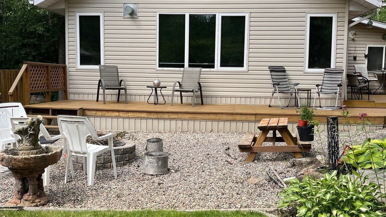 Photo of Patio Balcony in Lester Beach