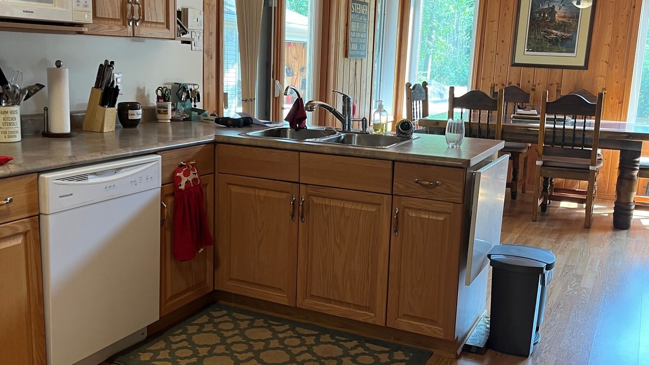 Photo of Kitchen in Lester Beach