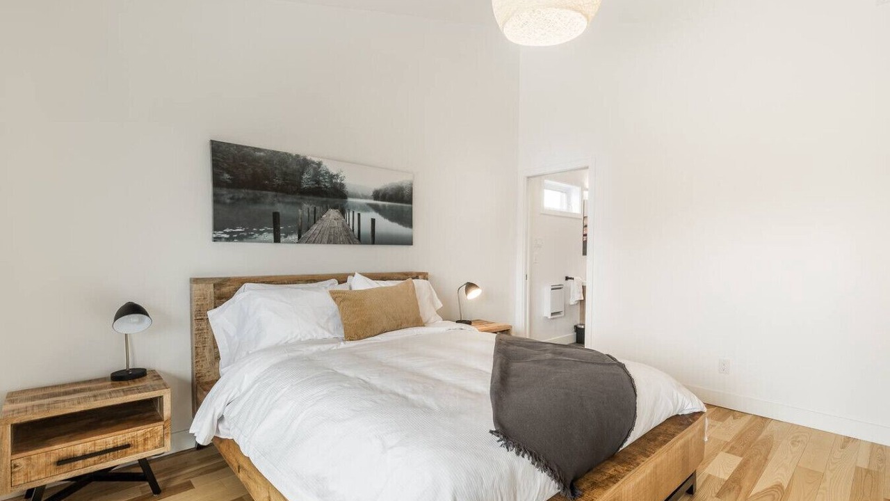 Photo of Bedroom in Magog