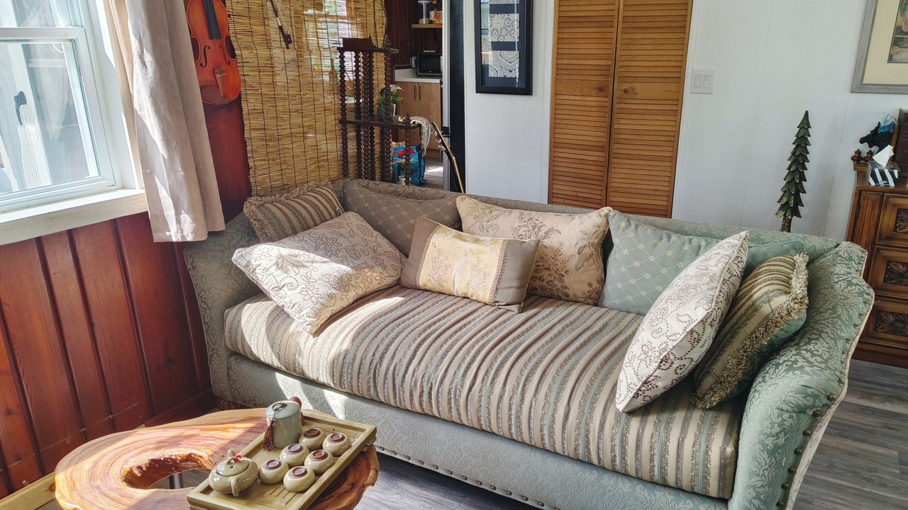 Photo of Livingroom in Ramara