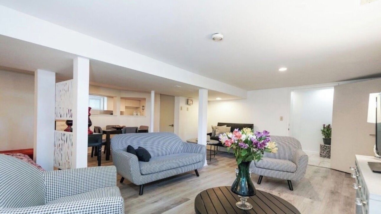 Photo of Livingroom in Richmond Hill