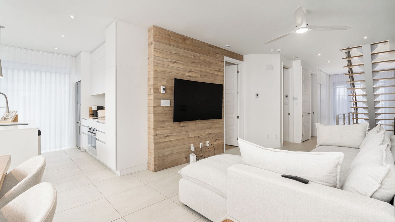Photo of Livingroom in Laval