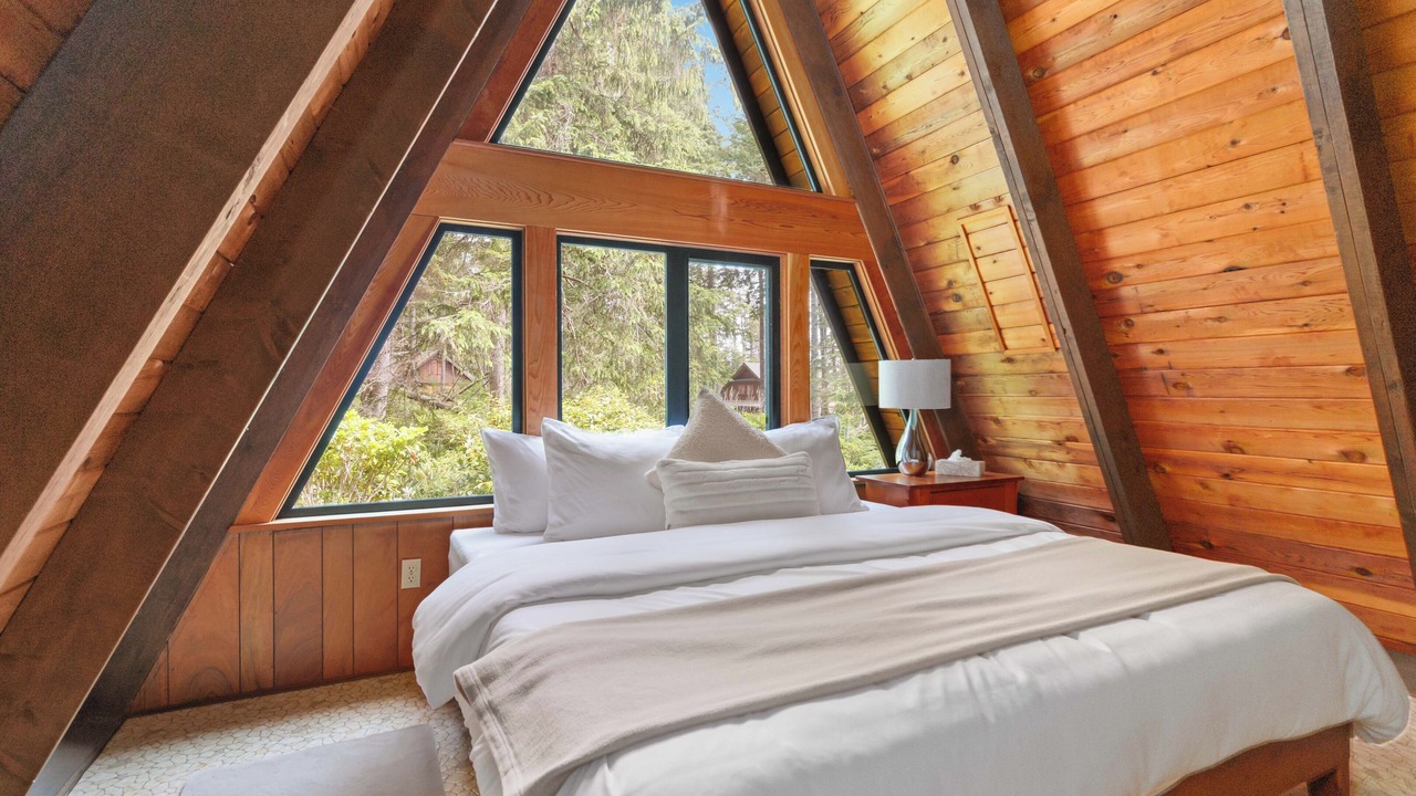 Photo of Bedroom in Juan de Fuca Electoral Area