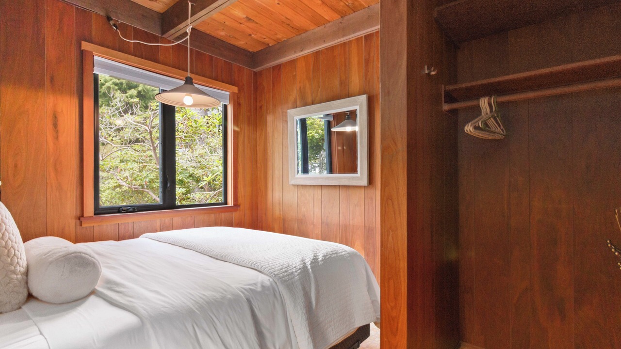 Photo of Bedroom in Juan de Fuca Electoral Area