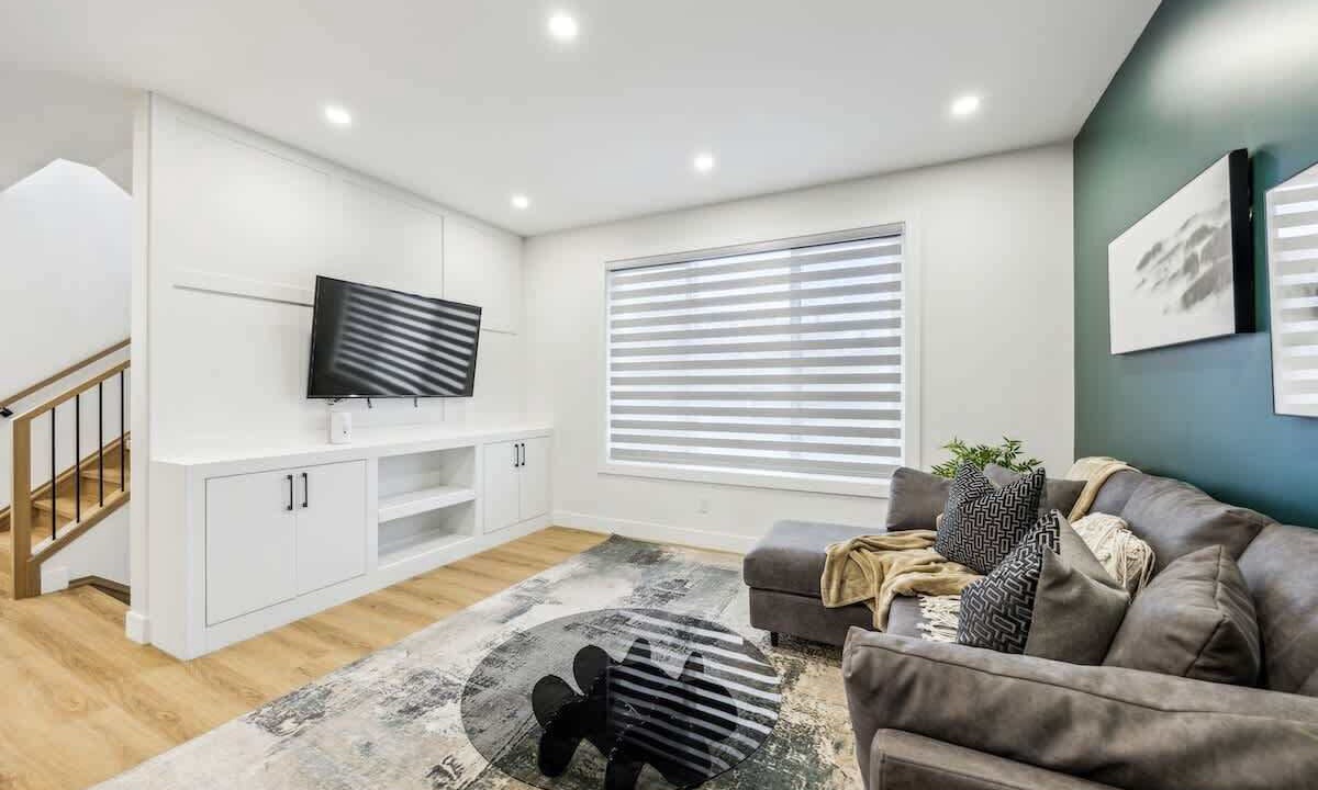 Photo of Livingroom in Southwest Calgary
