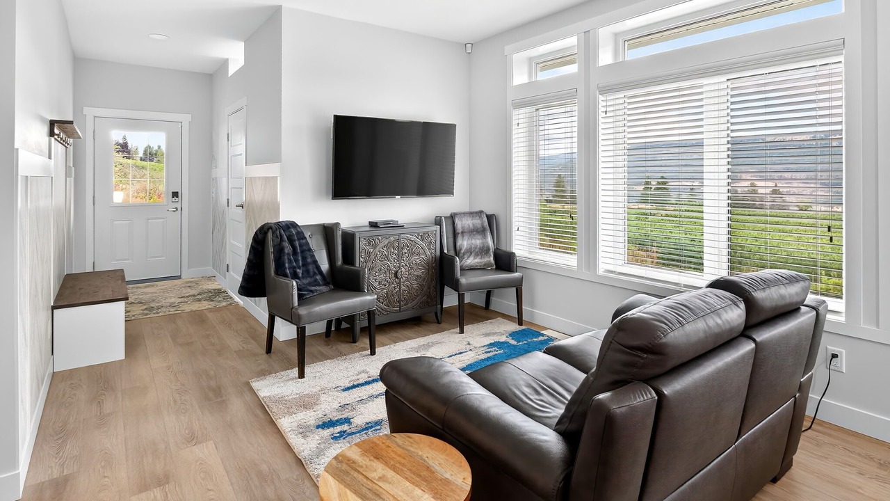 Photo of Livingroom in Central Okanagan