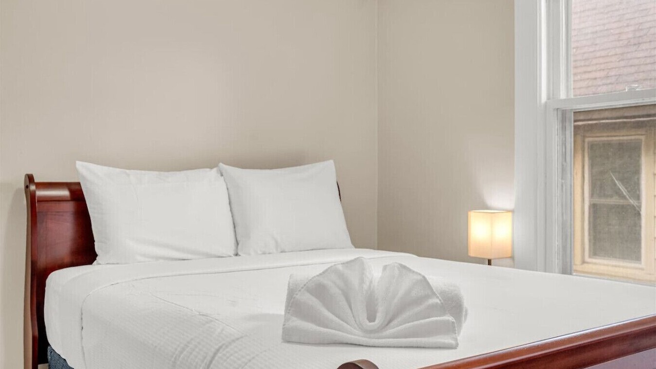 Photo of Bedroom in Niagara Falls