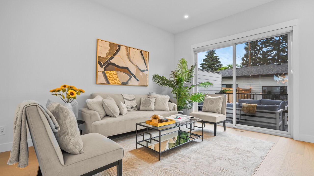 Photo of Livingroom in Tuxedo Park