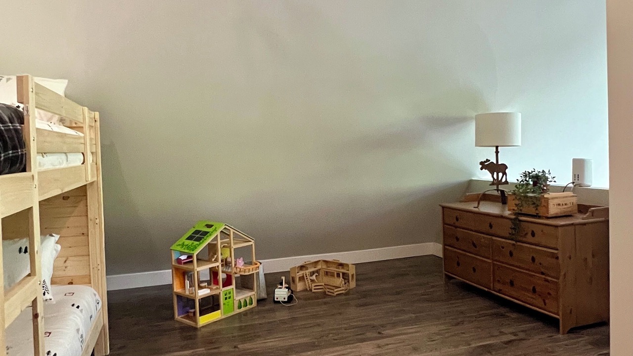 Photo of Bedroom in Sunshine Valley