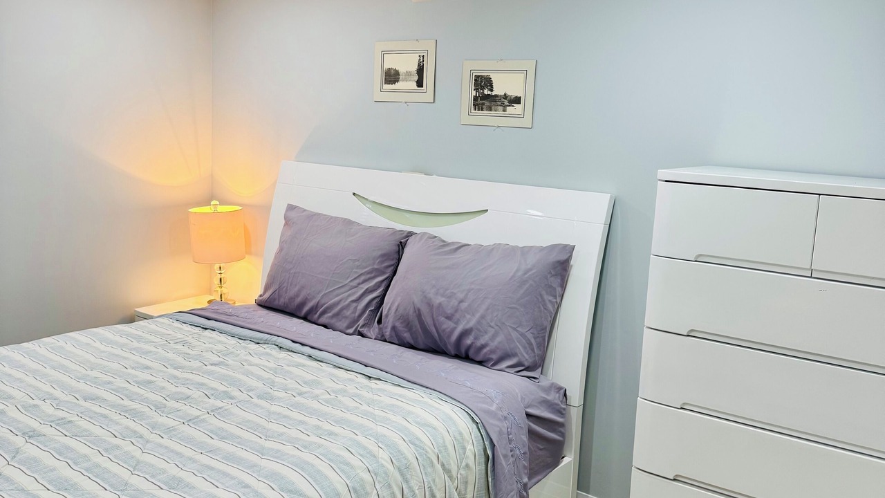Photo of Bedroom in Ajax