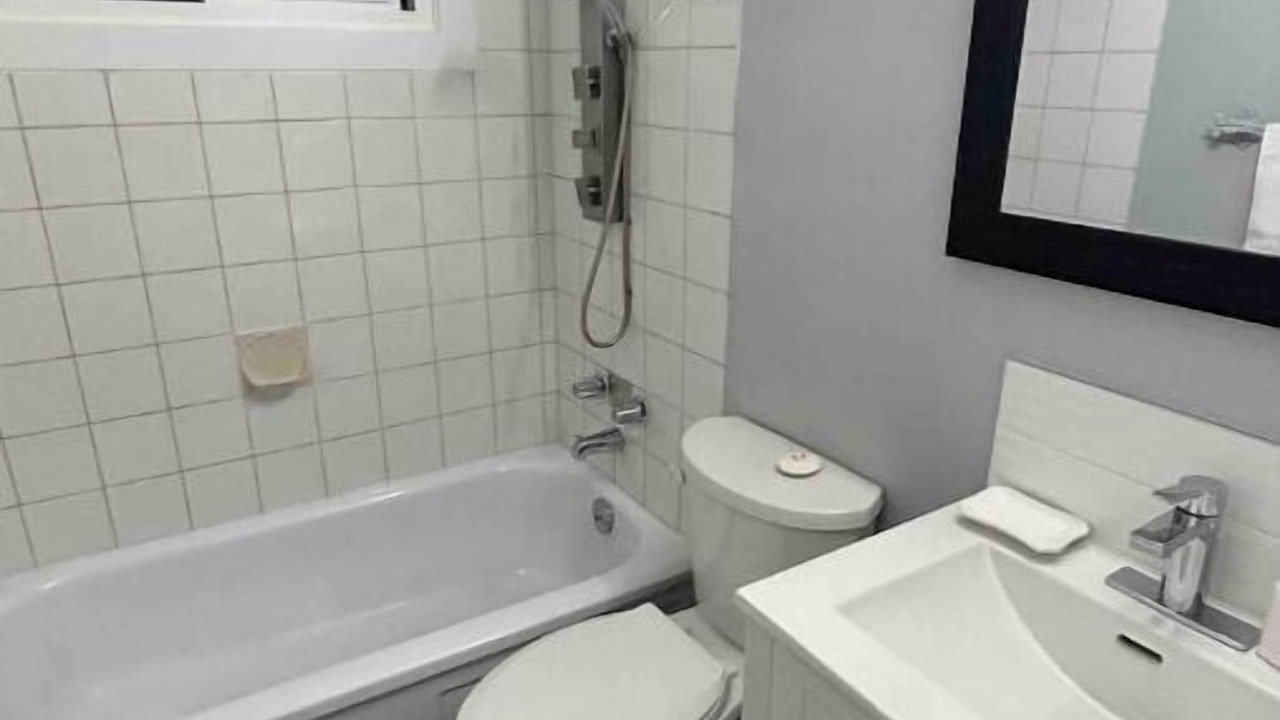 Photo of Bathroom in Highland Park