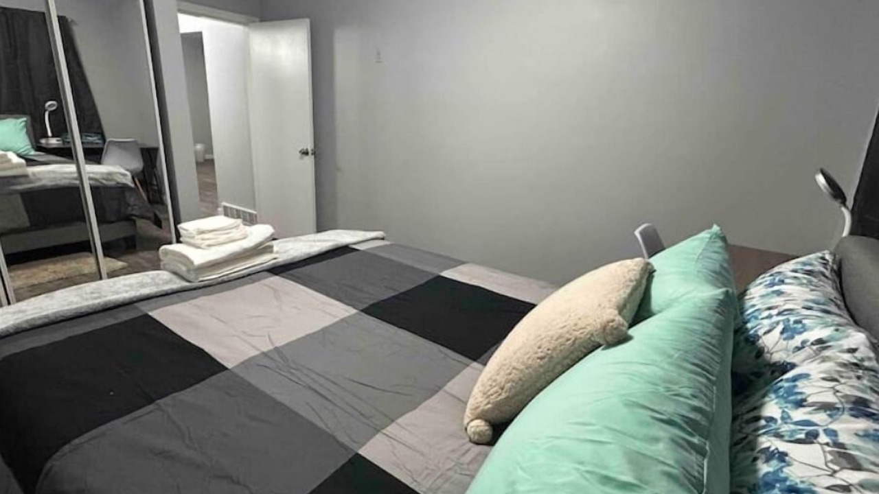 Photo of Bedroom in Highland Park