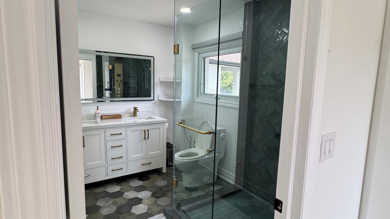 Photo of Bathroom in Caledon