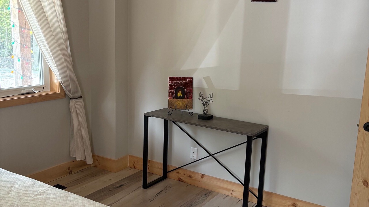Photo of Bedroom in Lion's Head