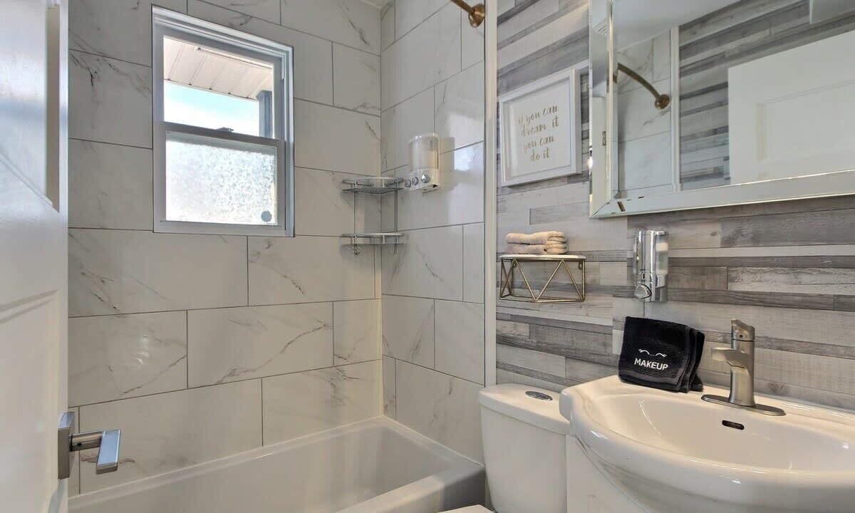 Photo of Bathroom in Saint-Sauveur