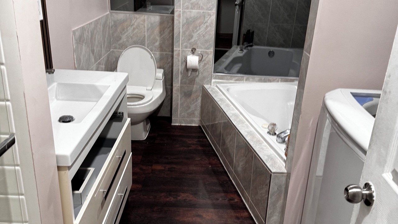 Photo of Bathroom in Downtown Montreal