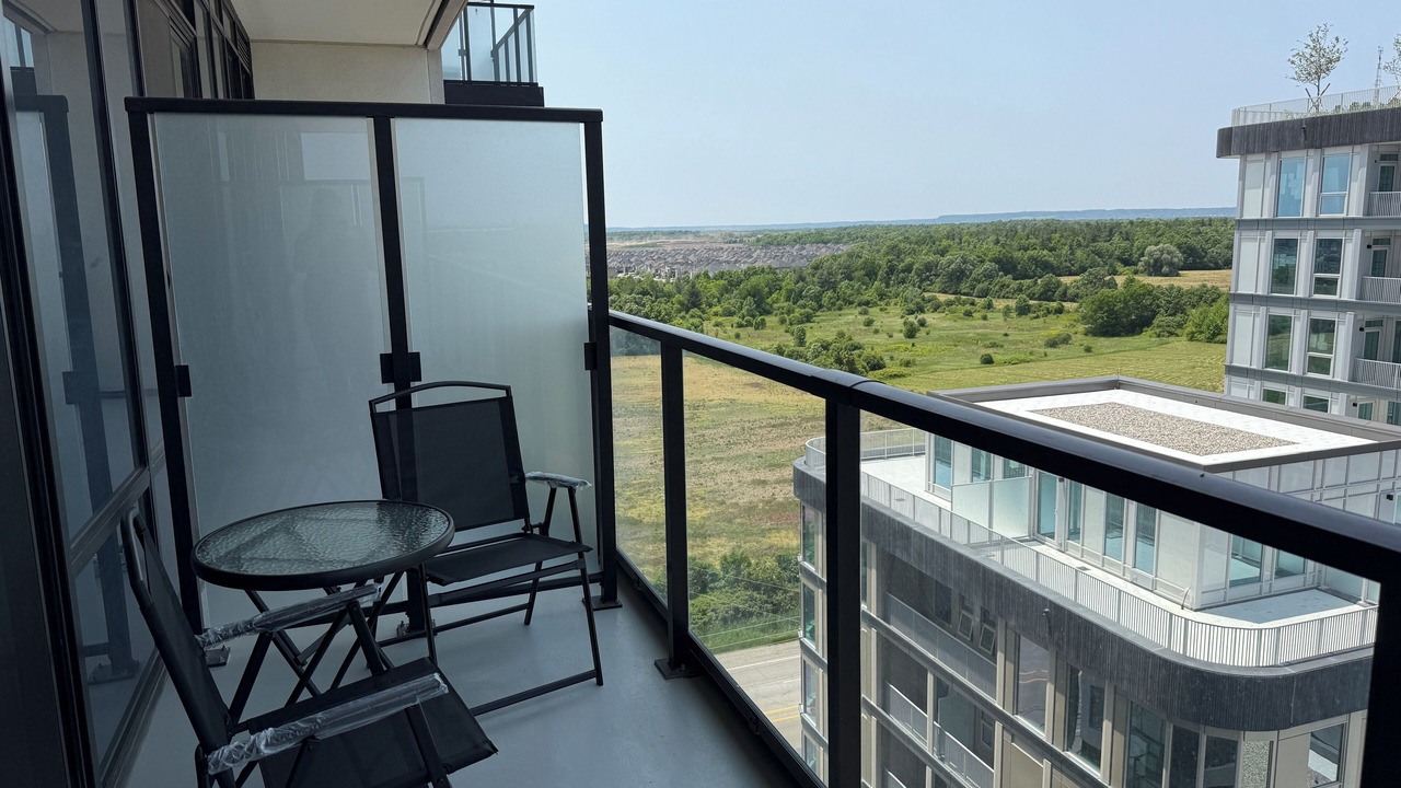 Photo of Outdoor in Oakville